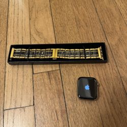 Apple Watch Series 6 - 44mm Gold Stainless w/ Matching Gold Link Band