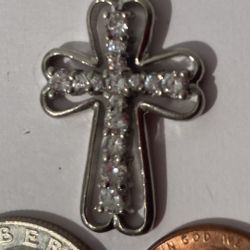 Vintage Sterling Silver Pendant With Stomes