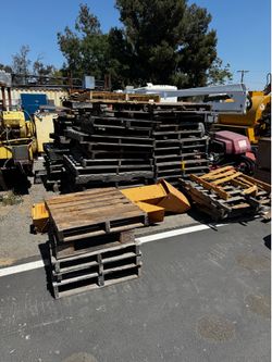 Surplus’s Pallets - Mist take all