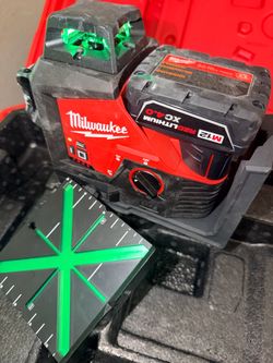 Milwaukee laser leveler