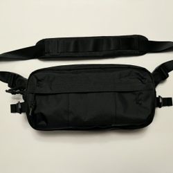 tomtoc 5.5L XPAC Black Sling Bag