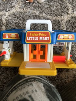 Fisher Price Little Mart
