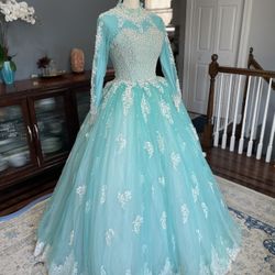 Wedding dress size 6