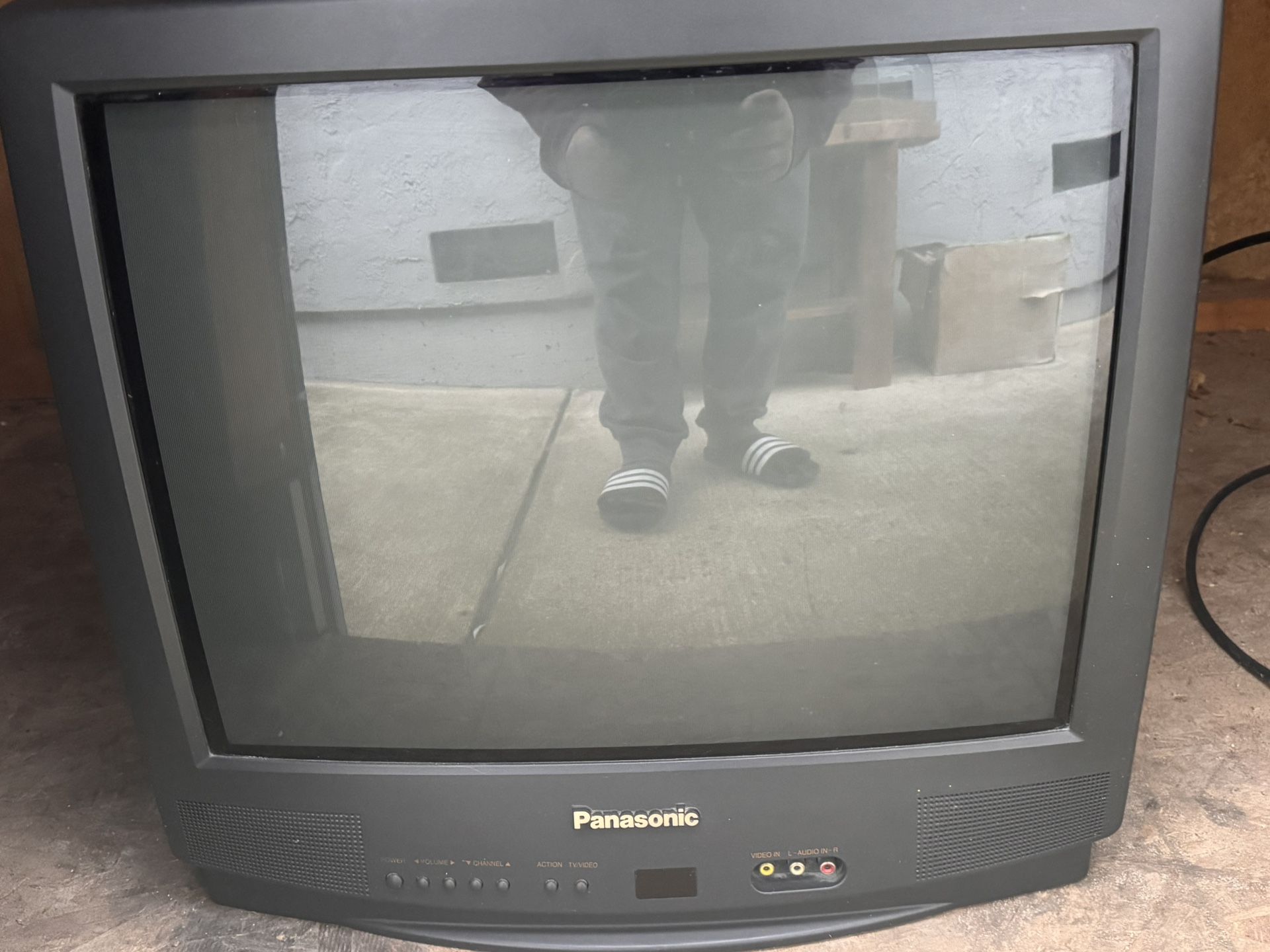 Panasonic 20” CRT Tv