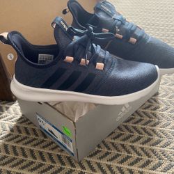Adidas Cloud foam