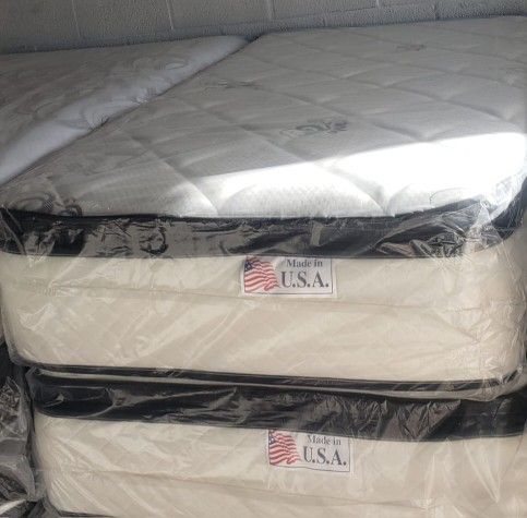 TWIN PILLOW TOP MATTRESS
