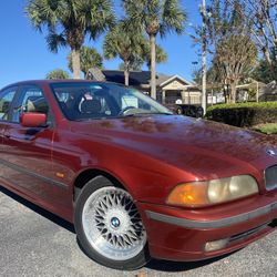 2000 BMW 528i