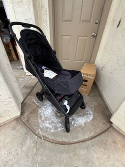 NEW! Ergobaby Metro 3 travel Stroller