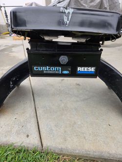 Reese Fifth Wheel Hitch Ford Custom Accessories