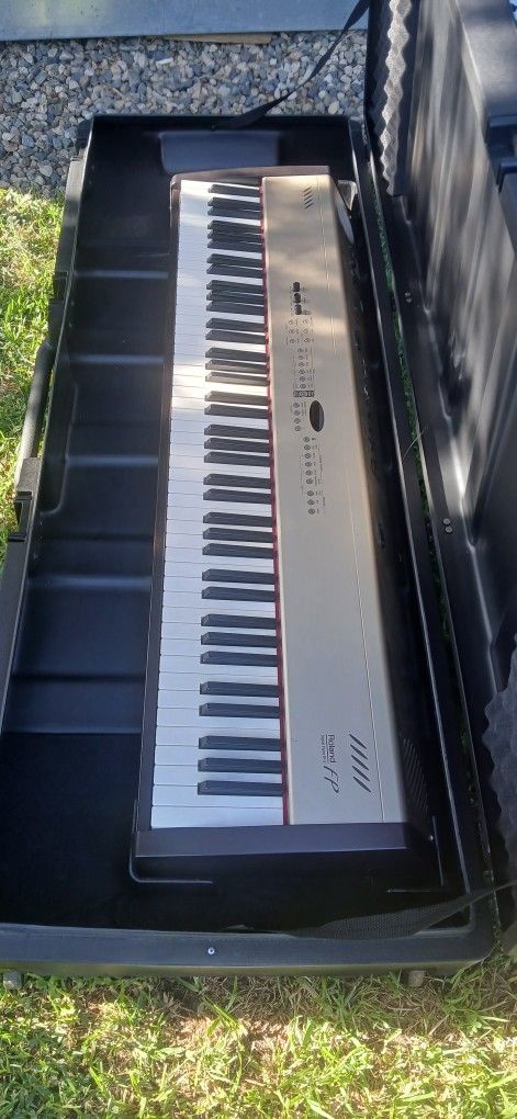 Roland Fp5