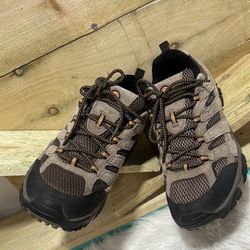 Merrell Mens Moab 3 Hiking Shoe size 10 