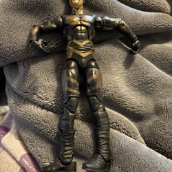 2010 Gold Dust wrestler figurine