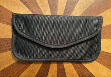 New Signal Blocking Faraday Case/Wallet Blocks GPS RFID Credit Card Phone Shield