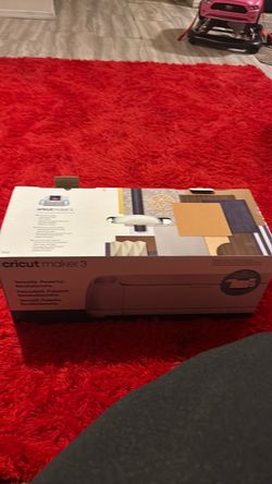 CRICUT MAKER 3