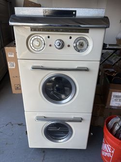 Western Holly Oven Antique