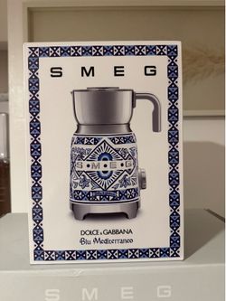 SMEG Dolce Gabbana Milk Frother