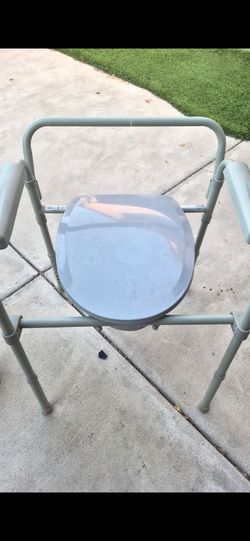 Handicap Toilet