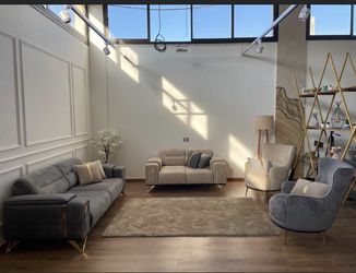 Beautiful Modern Style Sofa Set With 2 Different Color Combination