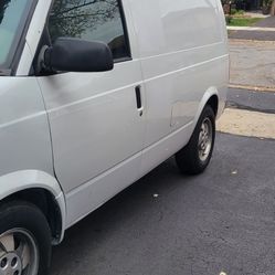 2003 Chevrolet Astro Cargo