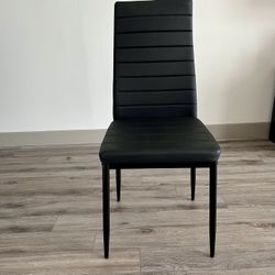 Black Chairs 4 Sets Of Black Faux Leather Chairs