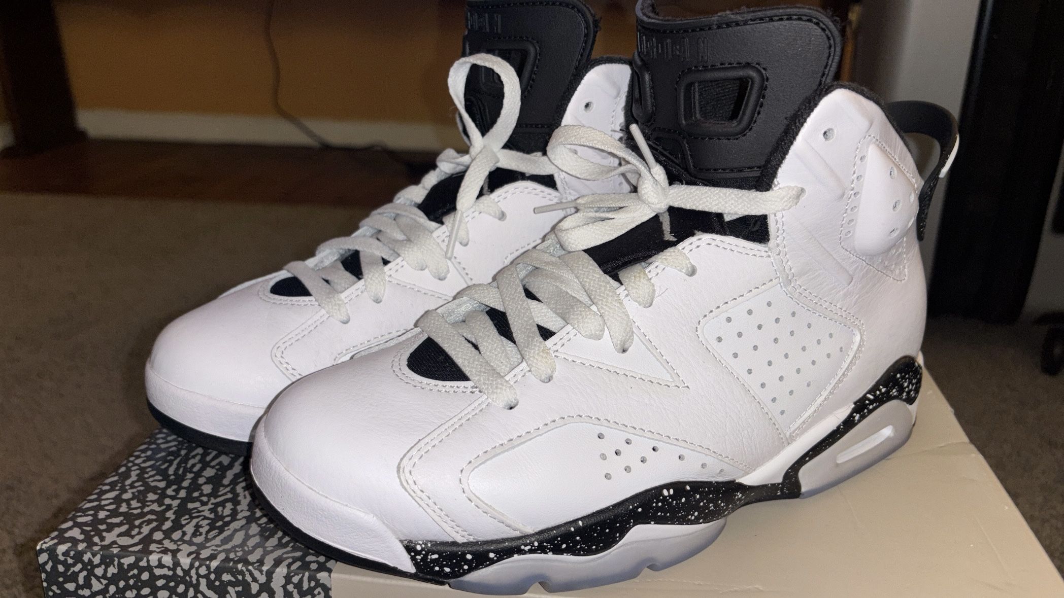 Jordan 6 Oreo