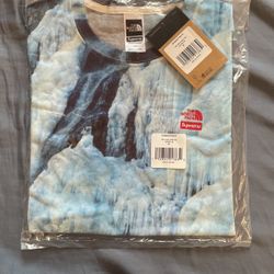Supreme x Northface Ice Climber Tee