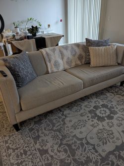 Beautiful Tan Couch In Great Condition