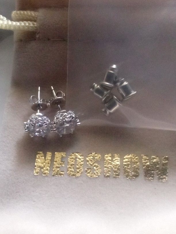Earings