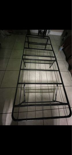 Bed frame size Twin