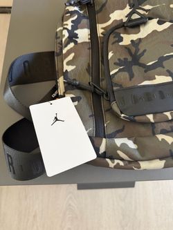 Jordan crossbody bag