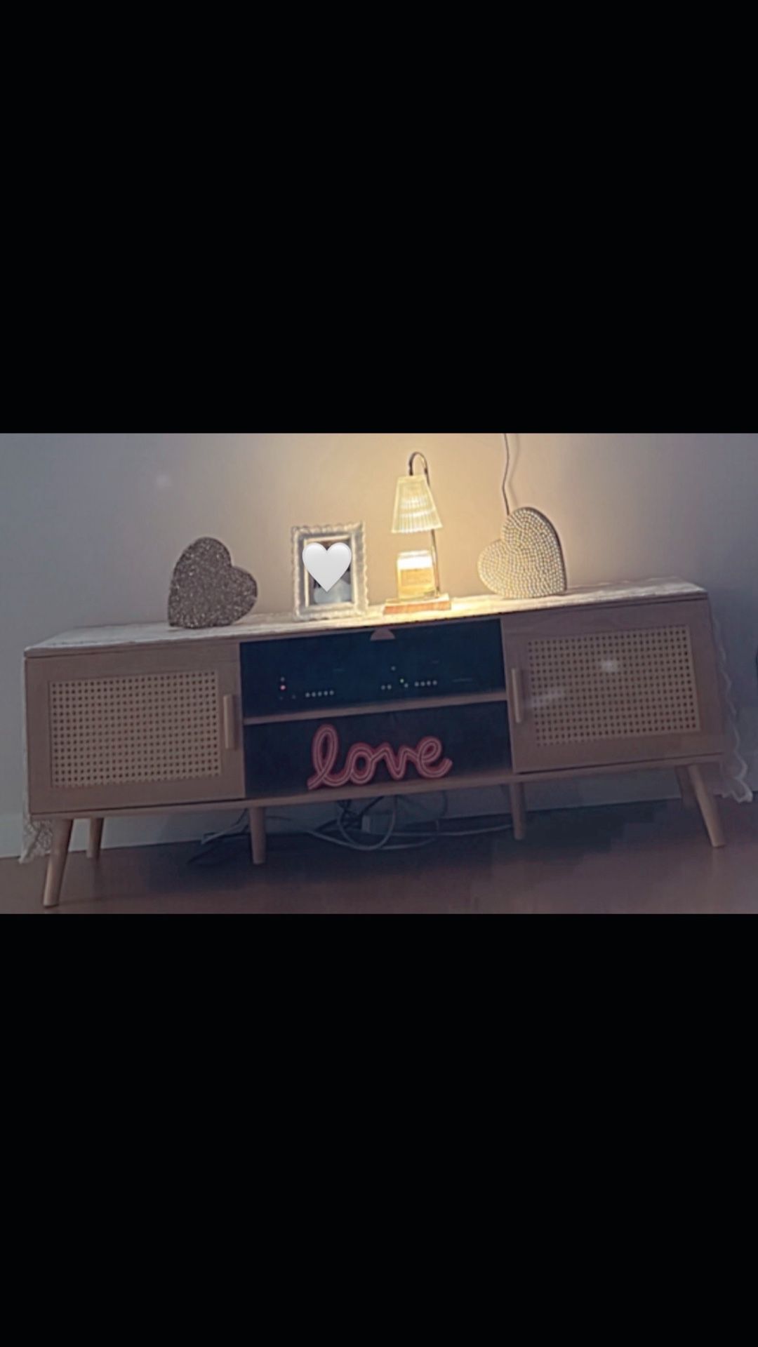 Tv stand /media Console Modern rattan