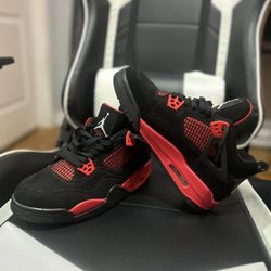 Jordan 4 Red Thunder 