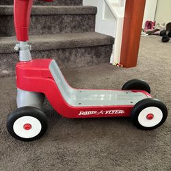 Radio Flyer 2 In 1 Scooter