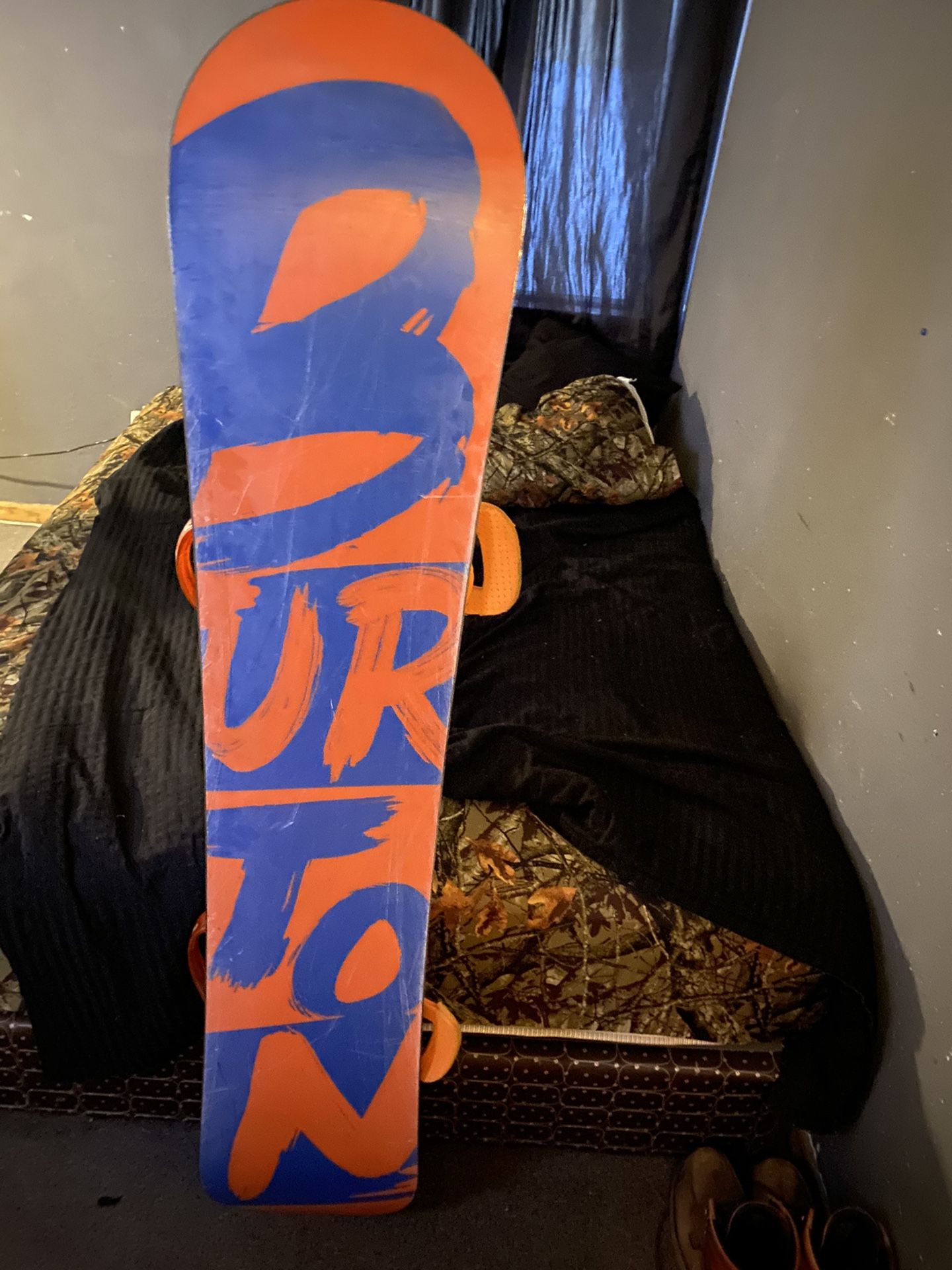 Burton Ripcord Snowboard for Sale in Long Beach, CA - OfferUp
