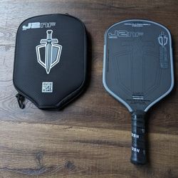 Honolulu J2NF Pickleball Paddle