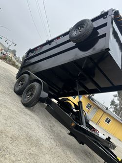DUMP TRAILERS