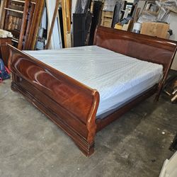 Cal King Bed And Mattress