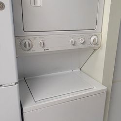 Kitchen Appliances GE