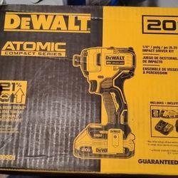DeWalt 1/4 Impact Driver Kit 
