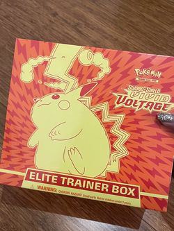 Pokemon Sword & Shield Vivid Voltage Elite Trainer Box