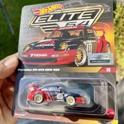 HotWheels Elite 64 Porsche 911 Gt2