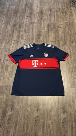 Bayern Munich Mens Soccer Jersey 