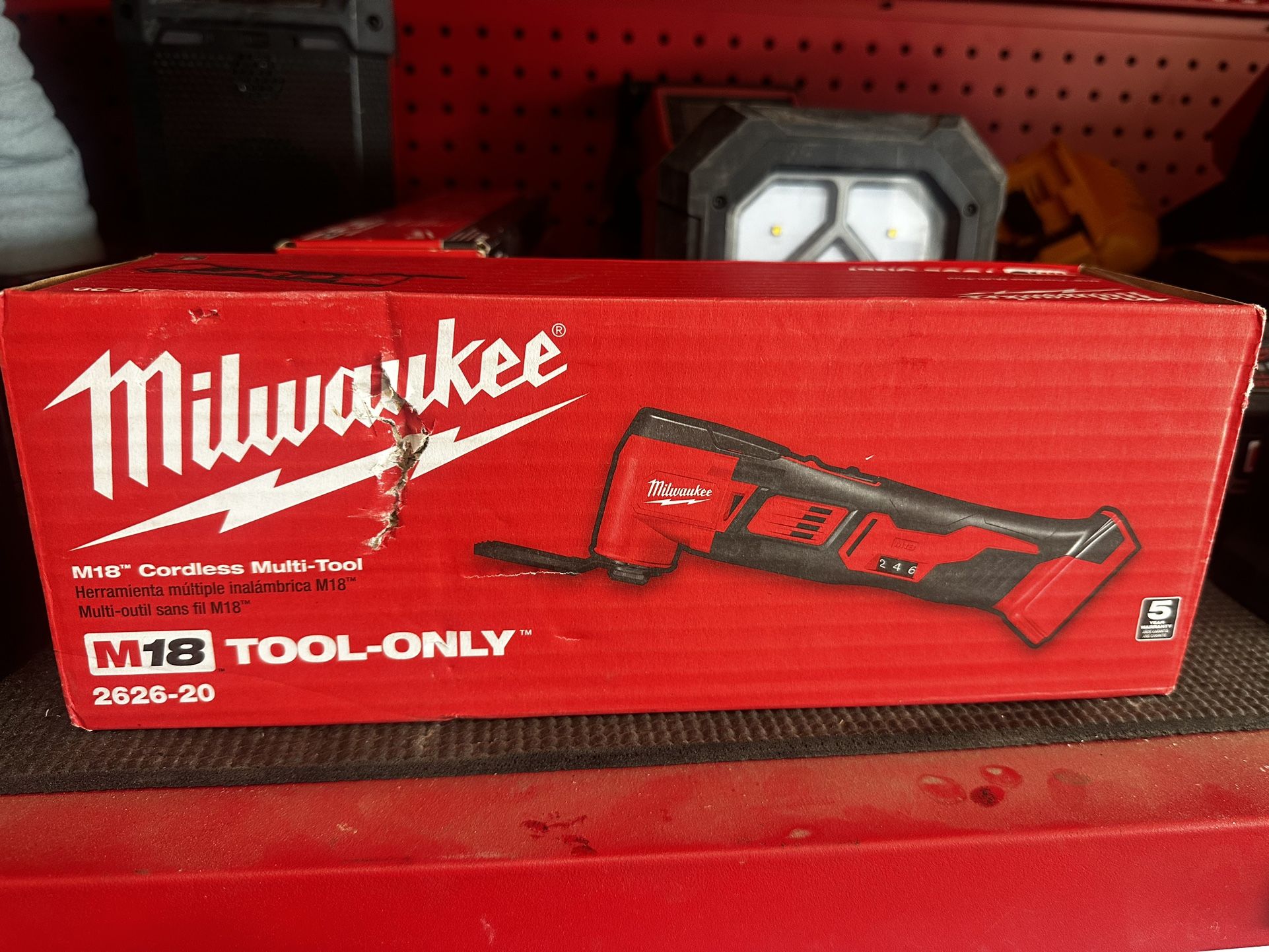 Milwaukee M18 Multi Tool