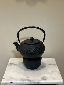 Cast Iron Hobnail Teapot With Warming Stand