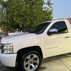 2009 Chevy Silverado 