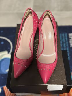 Authentic Gucci pump 37.50