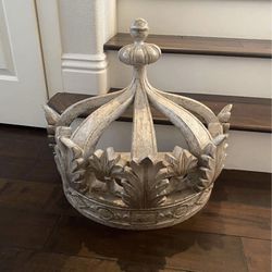 Restoration hardware Crown 