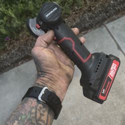 Cutoff Portable Power tool 