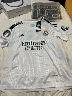 Real Madrid Jersey #9 mbappe size 24 youth