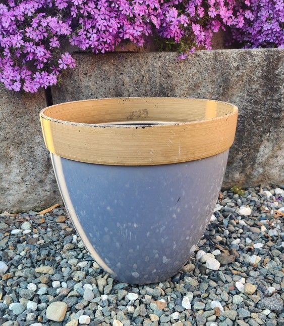 Big Plastic Flower Pot, H- 12.5"×W-12.5"